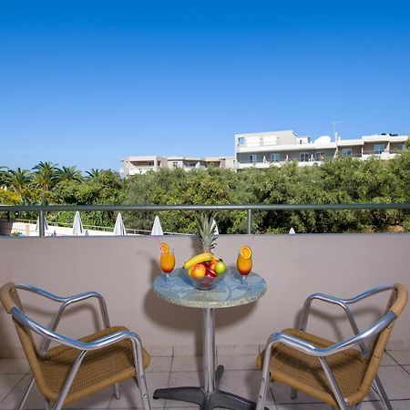 Dias Hotel Apartments Agia Marina 外观 照片