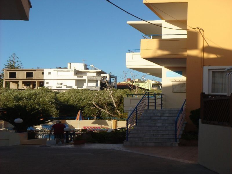 Dias Hotel Apartments Agia Marina 外观 照片