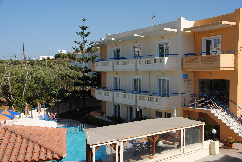 Dias Hotel Apartments Agia Marina 外观 照片