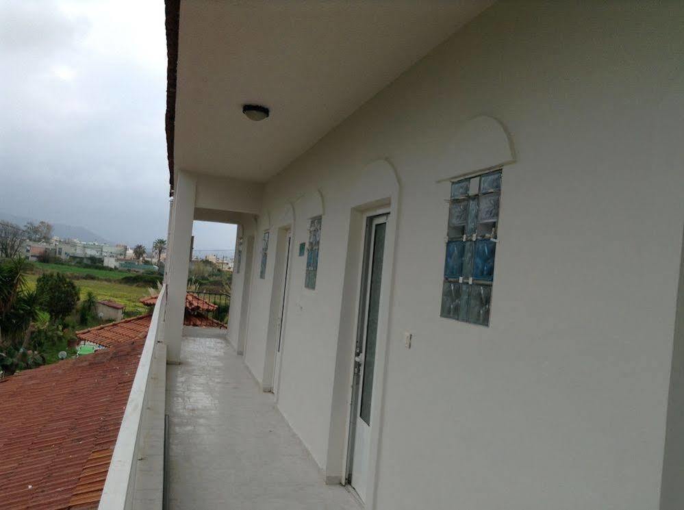 Dias Hotel Apartments Agia Marina 外观 照片